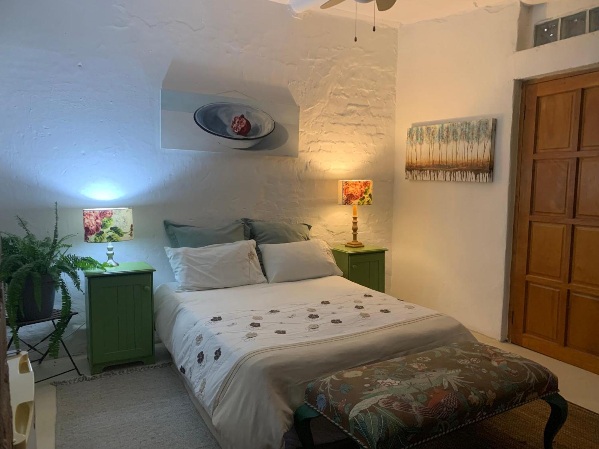 סטלנבוש The Farmhouse B&B מראה חיצוני תמונה